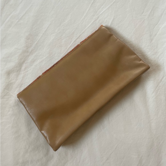 Rafy | Clutch - Picture 2 of 4